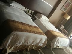 -龙岩东方凯悦商务酒店(国际美食城店)