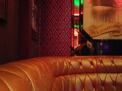-名星会量贩式KTV旗舰店(盈熙广场店)