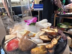 -一朵菌·野生菌探索家火锅(南亚店)
