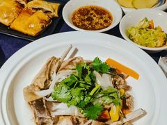 -伊带伊路新疆美食府(呼家楼店)