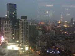 -唐拉雅秀酒店-西锦汇空中BBQ·思创餐厅