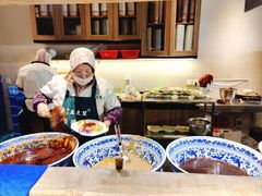 自助取餐区-清真盛志望麻酱酿皮·非遗老字号