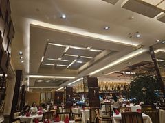 -盛宴标帜西餐厅龙虾.鲍鱼•牛排(重庆喜来登大酒店)