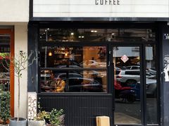 门面-black rainbow coffee
