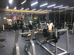 -立峰超越健身中心(先天下店)