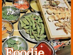 -山野的朋友露营炭火烤肉