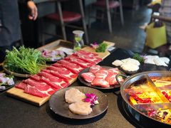 -渝涯重庆豆花老火锅(中赢国际店)