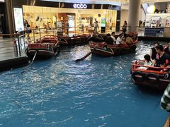 -滨海湾金沙购物商场
