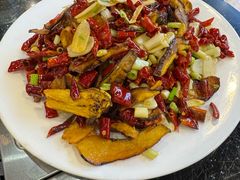 云南特色炒见手青-草墩罗非鱼庄•野生菌•腊排骨(七星街上段店)