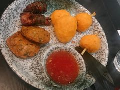 Golden虾饼-浩海火燒雲傣家菜(芮欧百货店)