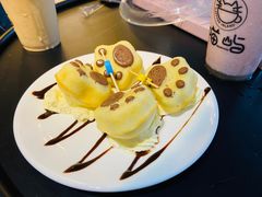 -喵屿·大理花园猫咖