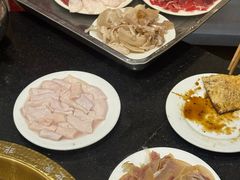 -周老三跷脚牛肉·全牛火锅(非遗传承店)