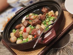 罗勒叶菌菇炒雪花牛肉-Yan Ting 宴庭中餐厅(上海静安瑞吉酒店)