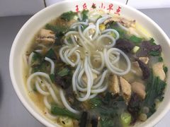 -文山荷鲜居(翠湖店)