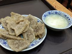 老北京炸灌肠-门框胡同百年卤煮(新街口店)