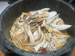 -芸山季·云南山珍菌火锅(南翔印象城MEGA店)