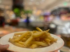 -松咖啡自助餐厅·松北香格里拉