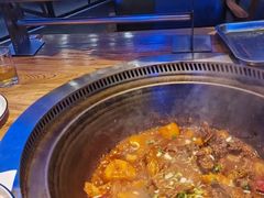 -山河屯铁锅炖(哈西站店)