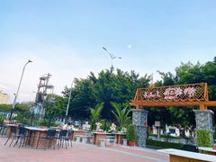 -墨脱石锅椰子鸡•香草鸭•东山羊(大东海店)