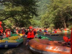 -雅鲁激流探险漂流