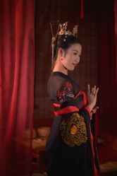 -汉仪华裳汉服馆(打浦桥店)