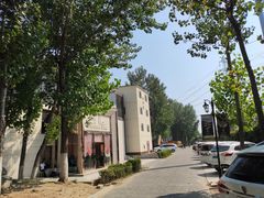 -蓝地时尚庄园(北京清河营地铁站店)