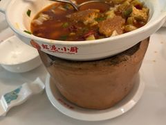 -虹泥小厨(南国花园总店)