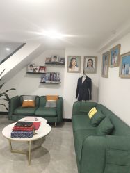 点击看大图 -定格摄影·轻奢定制写真馆