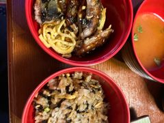 自制活鳗鱼盖饭-鳗鱼家·深夜食堂(军博店)