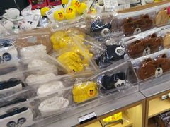 -LINE FRIENDS Garosu-gil Flagship Store