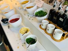-德林酸菜鱼火锅(南丹店)