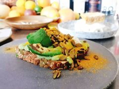 牛油果吐司-BOR Eatery(安福路店)