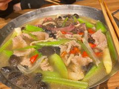 -先启半步颠小酒馆(常熟万达广场店)