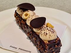 -Fridi Patisserie Cafe
