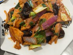 -何适山庄 ·可团建(水长城P2停车场店)