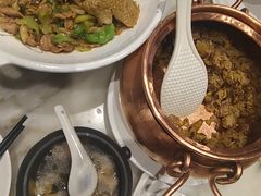 -蔼若春.传承三十年云南菜(金碧公园店)
