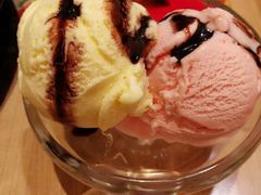 -必胜客(华邦银泰店)