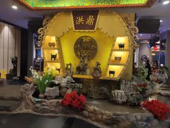 -小天鹅火锅·一线江景洪鼎旗舰店(洪崖洞店)