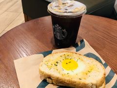 美式冰咖啡-星巴克臻选(广州沙面店)