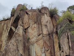 -灵岩山风景区