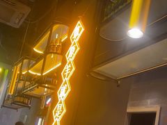 -沪上名羊天下•烤羊腿•东北烧烤•小龙虾(浦东直营总店)