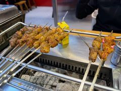 -古彭7只羊·鲜羊肉串·龙虾烧烤(玄武墨香路店)