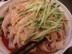 面皮-东关吉祥西安腊汁肉夹馍(健德门店)