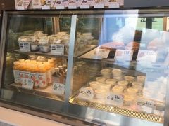 面包甜点陈列柜-喜茶(广州荔湾领展广场店)