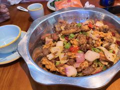 -休记光头香辣蟹干锅(绵竹店)