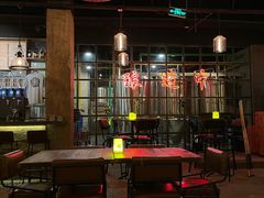 大堂-岔巴精酿啤酒餐吧(南屏街店)