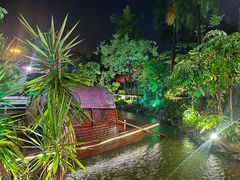 -花溪雨·森林餐厅(石基店)