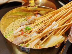 -何师烧烤Pro ·江湖川菜·小龙虾·精酿啤酒(太古里旗舰店)