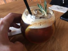 -ZING COFFEE 镜咖啡