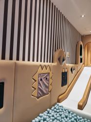 -奈尔宝·儿童乐园·亲子餐厅(前滩店)